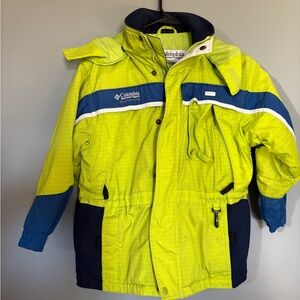 Columbia Kids' Lime and Navy Puffer Jacket Cabincore Winter Skiing